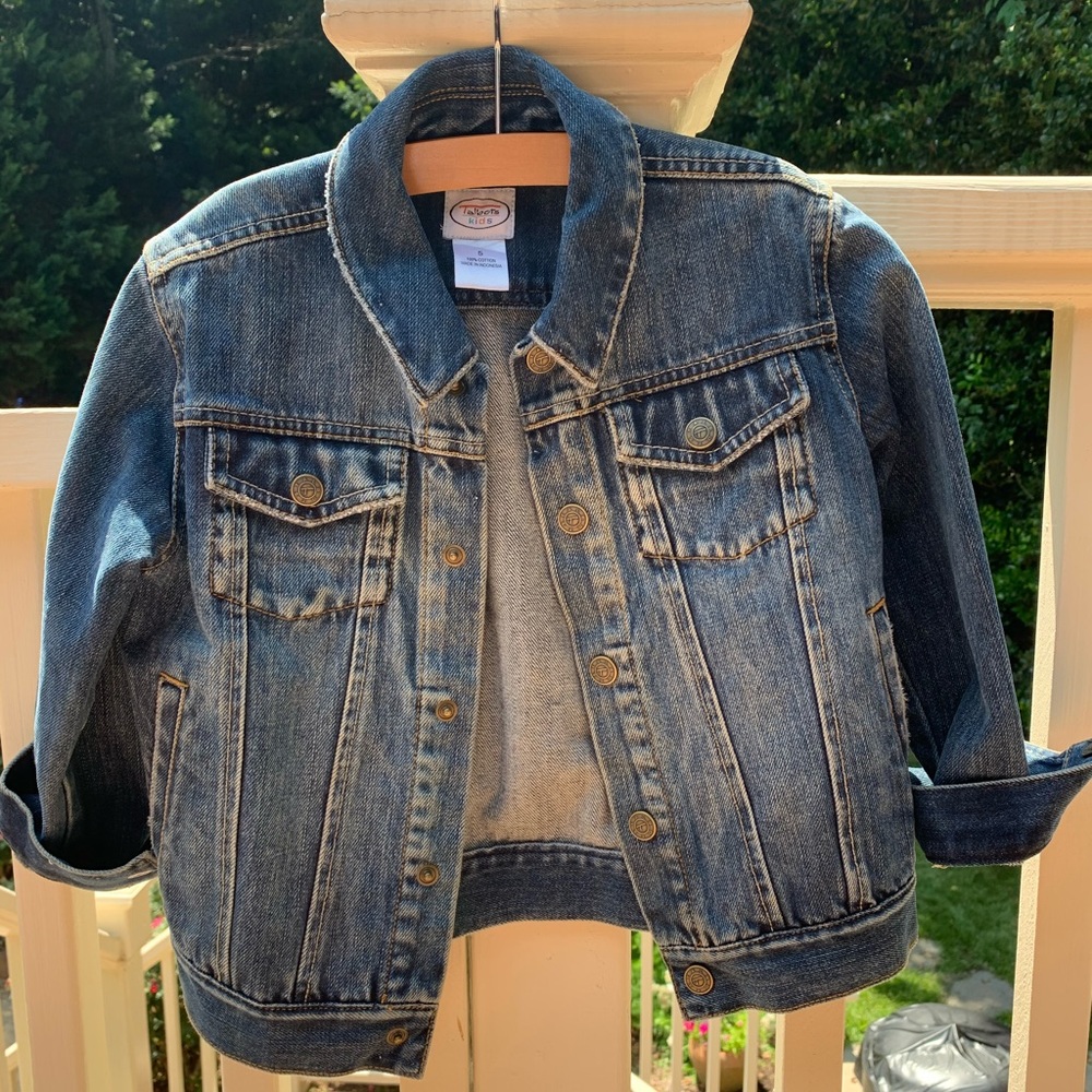 Talbots Kids classic jean jacket.Size S, unisex